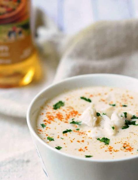 She Crab Soup Recipe, Soup Pics, Soup Biscuits, Crabmeat Recipes, Crab Soup Recipe, Crab Soup Recipes, She Crab Soup, Seafood Recipes Crab, Crab Bisque