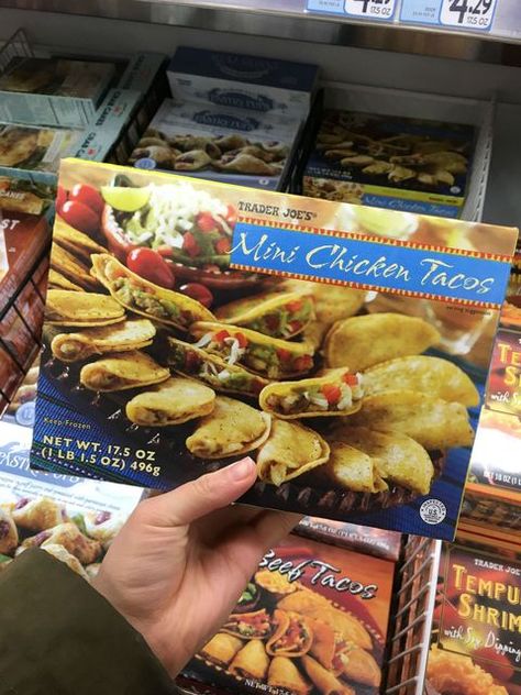 Trader Joes Frozen Food, Mini Chicken Tacos, Trader Joes Meal Planning, Trader Joes Recipes Healthy, Trader Joes Food, Christmas Appetizers Easy, Mini Tacos, Trader Joes Recipes, Frozen Foods