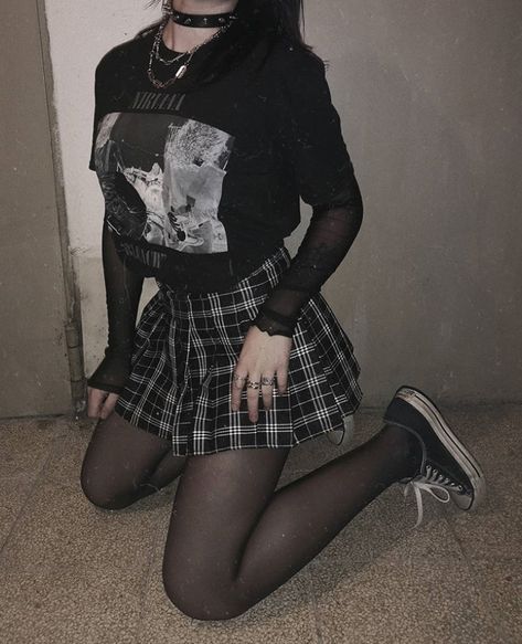 Egirl Fashion, E Girl Outfits, Egirl Outfits, Tokyo Street Fashion, Style Indie, Alt Outfits, Dark Outfits, Emo Outfits, Grunge Goth