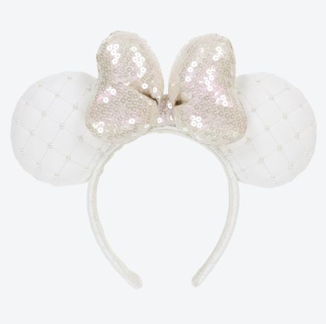 TDR - Minnie Mouse White Sequin Bow & Synthetic Leather Pearl Ear Head — USShoppingSOS Micky Ears, Disney Ears Hat, Disney World Merchandise, Disney Ears Headband, Disney Headbands, Tokyo Disney, Disney Fashion, Sequin Bow, Disney Addict