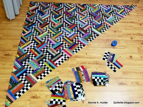 Scrap Blocks, Bonnie Hunter Quilts, Scrap Quilting, Black And White Quilts, Scrappy Quilt Patterns, Bonnie Hunter, String Quilts, Jellyroll Quilts, Strip Quilts