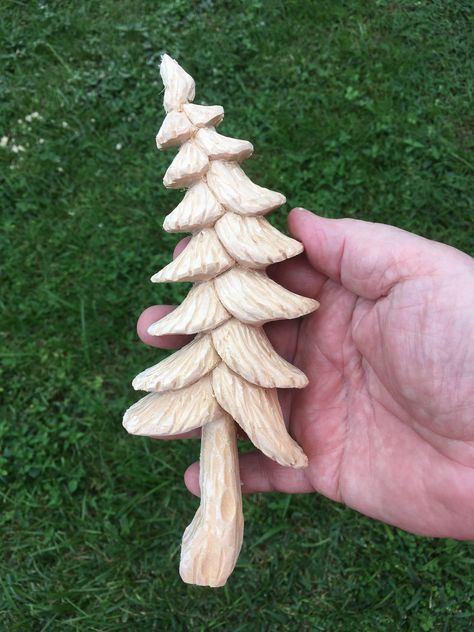 Hand Carved Ornaments, Whimsical Carvings, Whittling Patterns, Wooden Feather, Chainsaw Wood Carving, Wood Carving Faces, Santa Carving, Dremel Carving, Wood Carving For Beginners