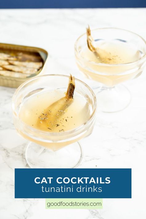 cocktail coupes filled with tunatinis - cat drinks with clam broth and sardines Cat Cocktail, Linguine And Clams, High Sodium Foods, No Sodium Foods, Clam Sauce, Natural Beauty Diy, Food Stories, Homemade Drinks, Cat Drinking