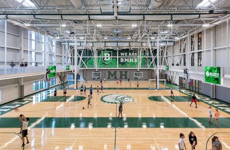 Billerica Memorial High School – Perkins&Will School Basketball Court, High School Gym, Gym Interior, School Basketball, School Gym, Flexible Space, Timber Structure, Sports Complex, Brick Facade