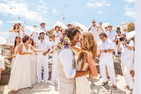 All white wedding All White Wedding Guests People, White Sands Wedding, White And Beige Beach Wedding, Beach Wedding Bridesmaid Dresses, Beach Wedding Aisles, Beach Wedding White, Diy Beach Wedding, Beach Wedding Guests, Beach Wedding Attire