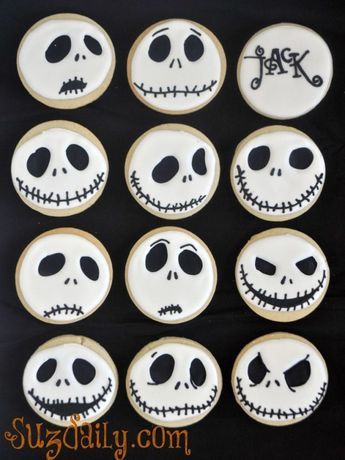 Biscuits Halloween, Halloween Torte, Pasteles Halloween, Cupcakes Christmas, Easy Halloween Cookies, Christmas Cupcakes Decoration, Halloween Snacks For Kids, Halloween Cookie Recipes, Ideas Cupcakes