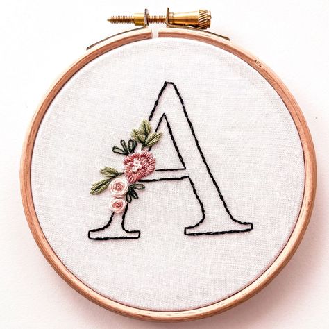 Swipe to see two colour ways for these floral initial embroidery designs. I can’t decide which I prefer! The black and pink is included in the pattern and kits in my shop! What letter would you stitch? #embroidery #craftcommunitylove #floralembroidery #initialembroidery #embroiderylettering #weddingembroidery #simpleembroidery #easyembroidery #learnembroidery #damngoodstitch #loveembroiderymag #dmcembroidery #dmcthreads #lineembroidery #nameembroidery #nameembroideryhoop #handembroidery #diy... Pink Embroidery Designs, Embroidered Letters Floral, Peanut Embroidery, Embroidery Fonts By Hand, Hand Embroidery Names, Initial Embroidery Letters, Name Embroidery Ideas, Embroidery Name Designs, Embroidery Initials Letters