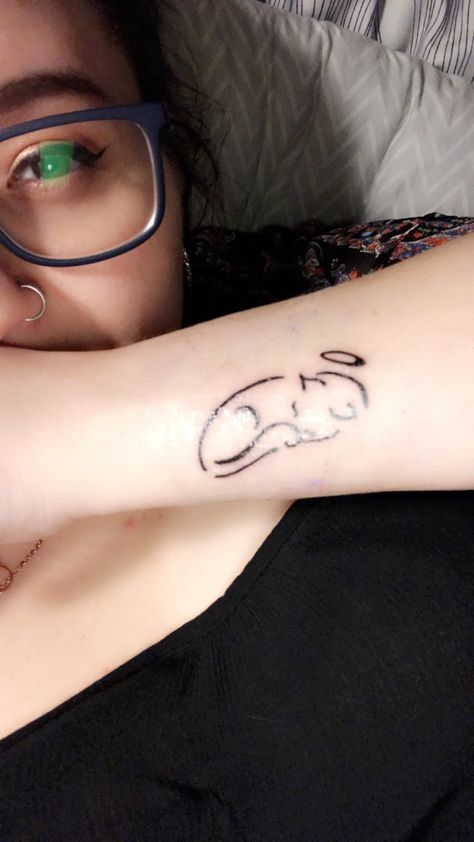 For my cat who passed away a year ago. Tattoo Ideas For A Lost Pet Cat, Tattoo For Passed Cat, Dead Cat Tattoo Small, Tattoos For Passed Cats, Cat Passing Tattoo, Lost Pet Tattoo Cats, Tattoo Ideas For Cats That Have Passed, Passed Cat Tattoo, Lost Cat Tattoo