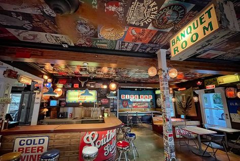 THE DIVE BAR SHIRT CLUB, Key West - Menu, Prices & Restaurant Reviews - Tripadvisor Dive Bar Exterior, Key West Bars, Key West Restaurants, Bar Exterior, Bar Shirt, Tacos And Burritos, Dive Bar, Key West Florida, Vintage Beer