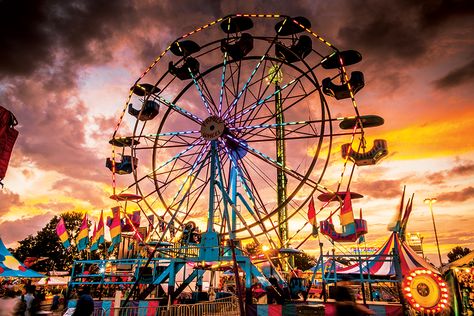 Arizona State Fair, Fairs And Festivals, Carnival Rides, Wedding Couple Poses Photography, Georgia State, Bride Photography, County Fair, Memphis Tn, North Georgia