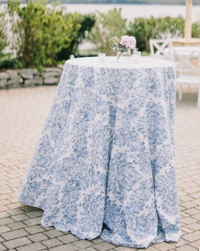 Blue And White Cocktail Table, Blue And White Tea Party, Light Blue Table Cloth Wedding, Toile Tablecloth Wedding, Blue Toile Party, Blue Toile Tablescape, Blue And White Party, White And Blue Tablecloth, Blue Toile Wedding Reception