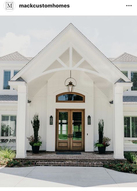 White Farm Home Exterior, Modern Portico Entrance, White Shiplap House Exterior, White Craftmans House Exterior, Exterior Home Accents, Non White House Exterior, White Farmhouse Modern, White Home Outside, Stucco Siding Combination