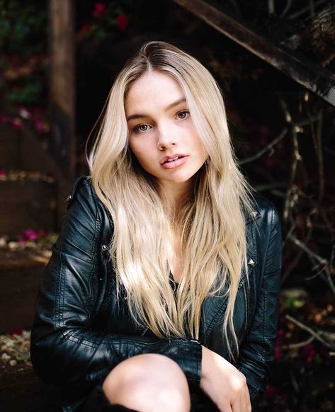 Natalie Lind, Emily Alyn Lind, He Cheated, Natalie Alyn, Natalie Alyn Lind, Danielle Campbell, Cheated On, Deserve Better, Celebrity Beauty