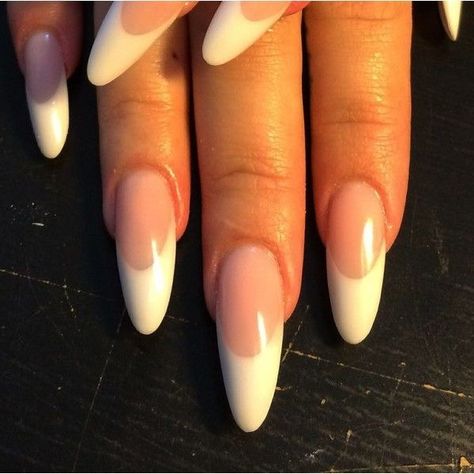 Almond Nails Pink, Almond Nails French, Long Almond Nails, Natural Nail Designs, Almond Shape Nails, Her Nails, Almond Nails Designs, Almond Acrylic Nails, Almond Nail