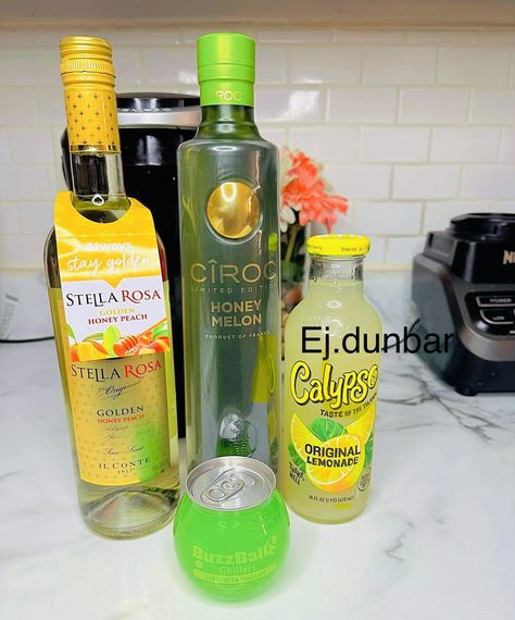 Honey Melon Ciroc Recipes, Ciroc Recipes, Stella Rosa, Golden Honey, Melon, Lemonade, Honey, Drinks