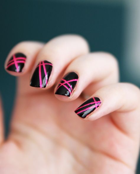 Black with hot pink stripes. This was done using striping tape & polish. Pink Black Short Nails, Dance Nails, Pink Black Nails, Pretty Nail Polish Colors, Neon Pink Nails, Punk Nails, Hot Pink Nails, Nail Tape, Homecoming Nails Acrylic