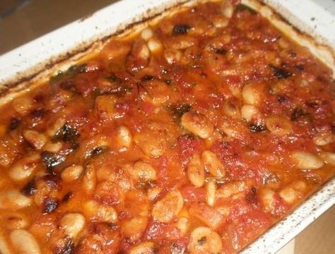 Gigantes Recipe, Giant Beans, Lima Bean Recipes, Baked Vegetables, Lima Beans, Greek Dishes, Cooked Veggies, Greek Food, Oven Recipes