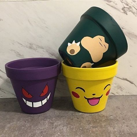 Pots Crafts, Diy Pokemon, Top Flowers, Terrarium Ideas, Flower Pot Art, Pokemon Craft, Terra Cotta Pot, Pot Painting, Plant Pot Diy