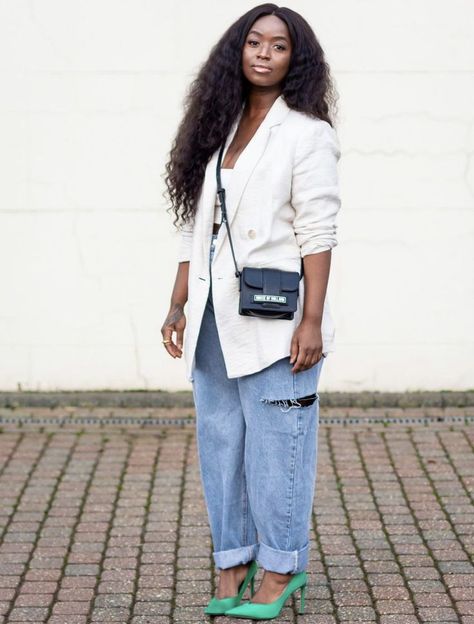 Spring 2024 Wardrobe Essentials for Black Women - Chic & Classy Outfits Hip Hop Show Outfit, Chic Classy Outfits, Fashion For Black Women, Cover Page Design, Look Zara, Looks Jeans, Look Jean, Mode Turban, Looks Street Style