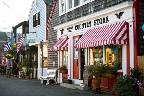 Things to Do in Rockport, Massachusetts: Art, Beaches, Restaurants - Thrillist Places To Visit In Vermont, Rockport Massachusetts, Storybook House, New England Travel, Road Trip Adventure, Neighborhood Guide, Green Mountain, Coastal Towns, Contemporary Landscape