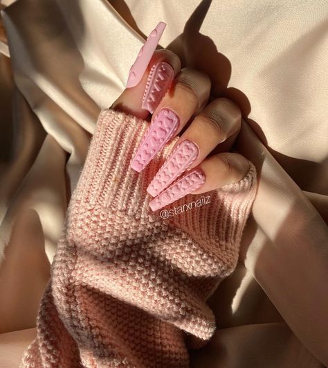 Valentine’s Day Sweater Nails, February Nails Stiletto, Heart Sweater Nails, Pink Sweater Nails, Nail Spot, 2024 Nails, Sweater Nails, Stiletto Nails Designs, Heart Sweater