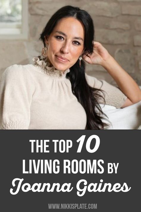 10 Best Living Rooms By Joanna Gaines from Fixer Upper - Nikki's Plate Stile Joanna Gaines, Joanna Gaines Style Decorating, Joanna Gaines Living Room, Joanna Gaines Decor, Joanna Gaines Style, Living Room Renovation, Modern Farmhouse Living, Bad Inspiration, Modern Farmhouse Living Room