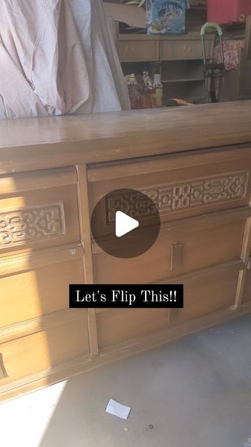 Cheap Dresser Makeover, Dresser Makeover Paint, Redoing Furniture, Cheap Dresser, Dresser Diy, Diy Dresser Makeover, Diy Dresser, Dresser Makeover, Redo Furniture