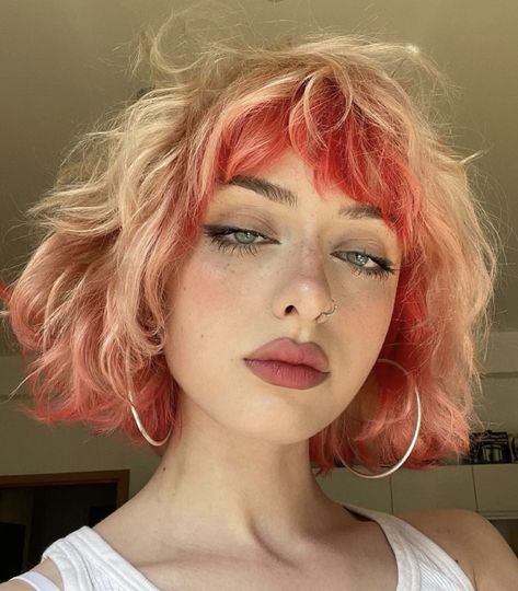 Eve Frsr, Creative Hair Color, Multicolored Hair, Penteado Cabelo Curto, Dye My Hair, Hair Inspo Color, Foto Inspiration, Hair Art, Aesthetic Hair