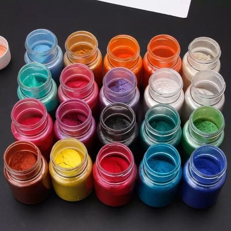 These pigments are fantastic and will be of the best effect in your resin creations. They will give your works of art a pearl effect that looks amazing. These pigments come in 24 different colours, in 5g containers (you don't need much).  These pigments can also be used for nail art, painting or calligraphy. Our pigments are carefully crafted and of the highest quality.  DETAILS   - Colours: 24 colours (see pictures) - Container size: 5g - Package content: 24 containers of mica powder pigments Bedazzled Stuff, Epoxy Resin Flooring, Color Epoxy, Casting Resin Molds, Pigment Powder, Kraf Diy, Mineral Powder, Diy Silicone Molds, Casting Jewelry