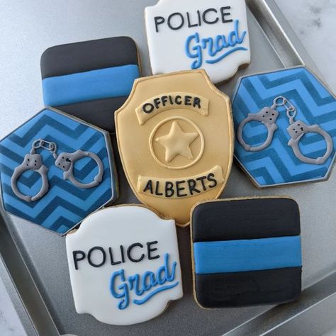 Pink Turtle Cookies on Instagram: "🚨All the congrats to the deserving Officer! 🚨 #policecookies #policegrad #decoratedcookies #charlottebakery #cookiesincharlotte #glutenfreecookies #glutenfreedecoratedcookies #glutenfreeliving #paleoish #paleocookies" Police Academy Cookies Decorated, Sheriff Cookies Decorated, Police Cookies Decorated, Police Cookies, Cottage Bakery, Police Academy Graduation, Pink Turtle, Turtle Cookies, Paleo Cookies