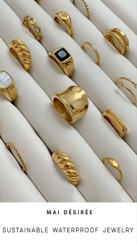 Simple Jewelry Aesthetic, Spring Jewelry Trends, Hand Jewelry Rings, Inexpensive Jewelry, Stay Golden, Jewelry Aesthetic, Gold Rings Fashion, Gold Ring Designs, Spring Jewelry