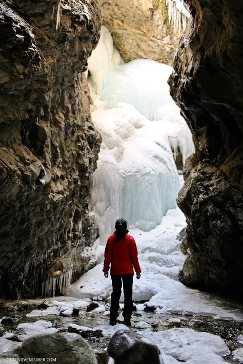 Zapata Falls Hike - popular hike right outside of Great Sand Dunes National Park. In the summer you have to wade through water to get to the waterfall. In the winter, it's frozen over // localadventurer.com Spring Landscapes, Sand Dunes National Park Colorado, Great Sand Dunes National Park, White Sands National Monument, Great Sand Dunes, Sand Dunes National Park, Colorado Adventures, Nature Spring, Vail Colorado