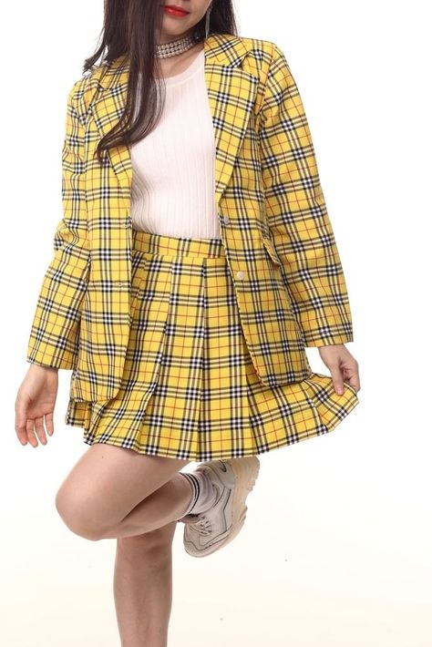 Native American Halloween Costume, Clueless Halloween Costume, Girl Group Costumes, Couple Halloween Costumes For Adults, Pirate Halloween Costumes, School Uniform Outfits, 17 Agustus, Clueless Outfits, Fashion Drawing Dresses