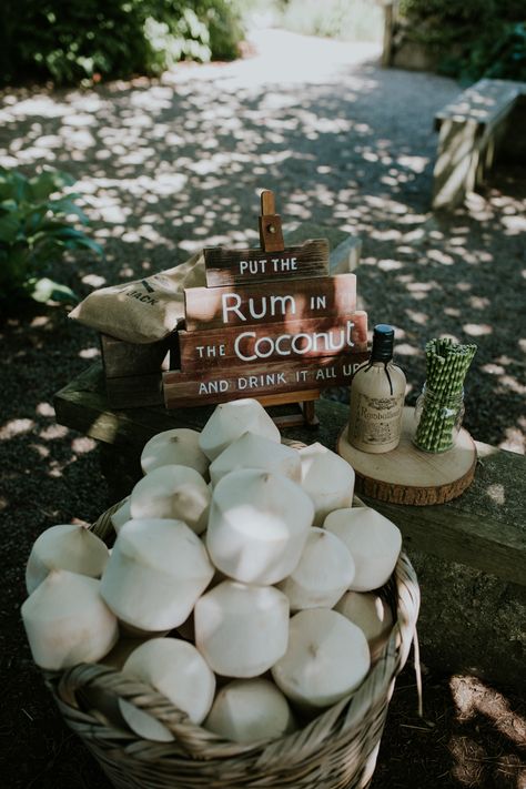 Resort Party Theme, Coconut Wedding, Woodland Themed Wedding, Brides Photography, Peony Bouquets, Beach Wedding Decorations Reception, Bouquet Images, Rum Cocktails, Beach Wedding Inspiration