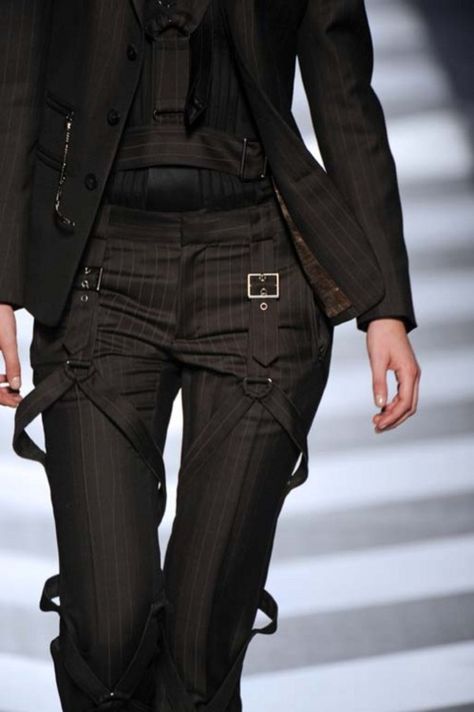 Pinstripe trousers. Mode Tips, Mode Inspo, Fantasy Fashion, Dark Fashion, Suit And Tie, Character Outfits, Looks Style, Fashion Details, Costume Design