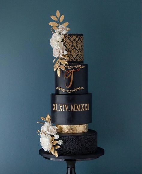 Gatsby Cakes, Wedding Cake Elegant Gold, Songket Wedding, Great Gatsby Cake, Gatsby Cake, Bling Wedding Cakes, Pool Party Cakes, 18th Cake, Wedding Cakes Elegant