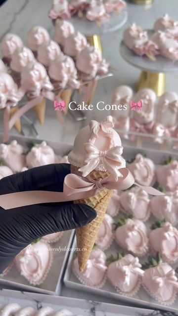 𝐋𝐮𝐱𝐮𝐫𝐲 𝐛𝐚𝐤𝐞𝐫 on Instagram: "🎀 Love shack fancy 🎀 Cake cones!  . . . . #cakecones #loveshackfancy #coquette #cakepop #luxurydesserts #luxurydessert #treatmaker" Loveshackfancy Cake, Love Shack Fancy Cake, Love Shack Fancy Party, Loveshackfancy Party, Cake Cones, Fancy Birthday Party, Pink Dessert Tables, Fancy Baby Shower, Birthday Sleepover Ideas