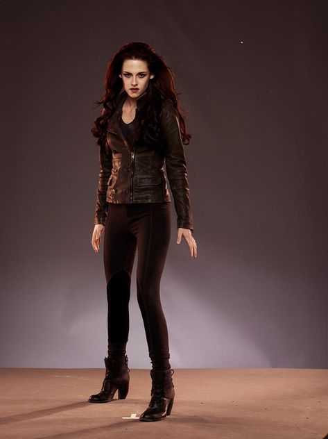 The Twilight Saga: Breaking Dawn - Part II Promo Bella Swan Costume, Twilight Costumes, Swan Costume, Jodhpur Pants, Twilight Outfits, Twilight Saga Breaking Dawn, Twilight 2008, Twilight Quotes, Twilight Saga Series