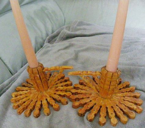 Clothes Pin Candle Holder, Clothespin Crafts Christmas, Clothespin Diy Crafts, Wooden Clothespin Crafts, Clothespins Diy, Clothespin Art, Clothespin Crafts, Clothes Pin Wreath, Popsicle Crafts