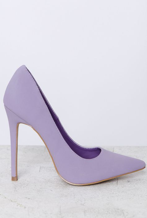 Lavender Heels, Lavender Shoes, Fashion Shoes Heels, Shoes Heels Classy, Velvet Boots, Heels Classy, Purple Shoes, Fancy Shoes, Girly Shoes