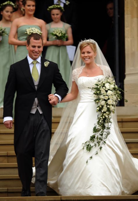 Autumn Phillips at Her Wedding in May 2008 Autumn Kelly, Princ Harry, Autumn Phillips, Royal Wedding Gowns, Real Life Princesses, Peter Phillips, Princesa Real, Zara Phillips, Celebrity Wedding Dresses