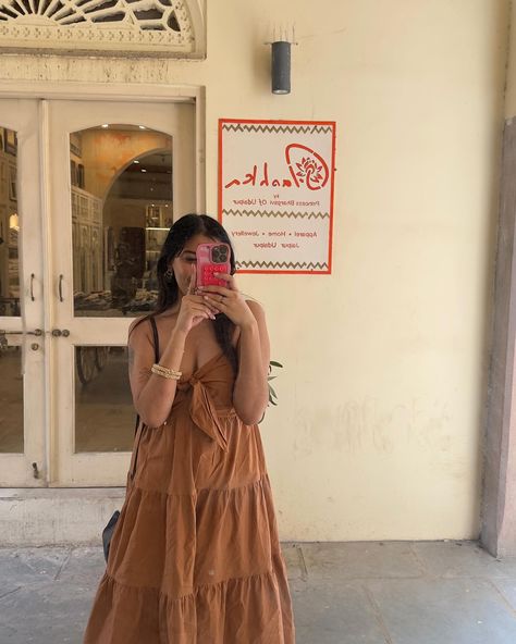 she’s taking pictures in the mirror (India Edition) ☕️ 🏷️ #desi #browngirl #indian #brownboy #punjabi #desigirl #melaninmagic lehenga, jaipur, indowestern, mirror selfie, photo dump idea Dump Ideas, Brown Girl, Taking Pictures, The Mirror, Photo Dump, Jaipur, Lehenga, Desi, Mirror Selfie