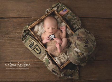 newborn baby boy posed with army reserve uniform and dogtags Baby Boy Poses, Sleep In Peace, Army Baby, Military Baby, Military Photography, Baby Smiles, Portrait Design, Newborn Props, Newborn Baby Photography