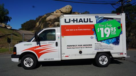 u-haul Uhaul Truck, U Haul Truck, Moving Hacks Packing, Childhood Aesthetic, The Long Goodbye, Driver Job, Moving Truck, Box Van, Moving Packing