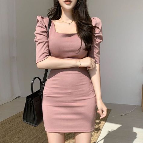 Gaun Koktail, Desi Fashion Casual, Trendy Dress Outfits, Stylish Work Outfits, Stylish Dresses For Girls, Causual Outfits, Fashion Attire, Bodycon Dresses, Kpop Fashion Outfits