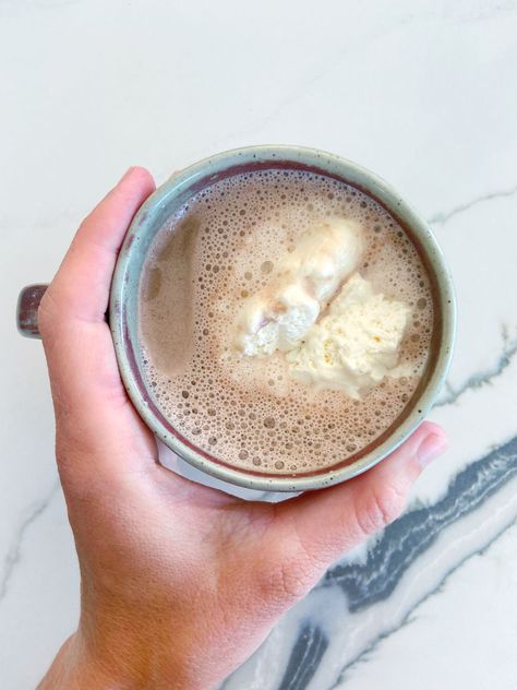 My Healthy Hot Chocolate Recipe 😋 [18 Grams of Protein] Autumn Bates, Holiday Sweet Treats, Protein Hot Chocolate, Peppermint Hot Chocolate Recipe, Healthy Hot Chocolate Recipe, Hemp Seed Milk, Healthy Hot Chocolate, Cucumber Smoothie, Protein Mug Cakes