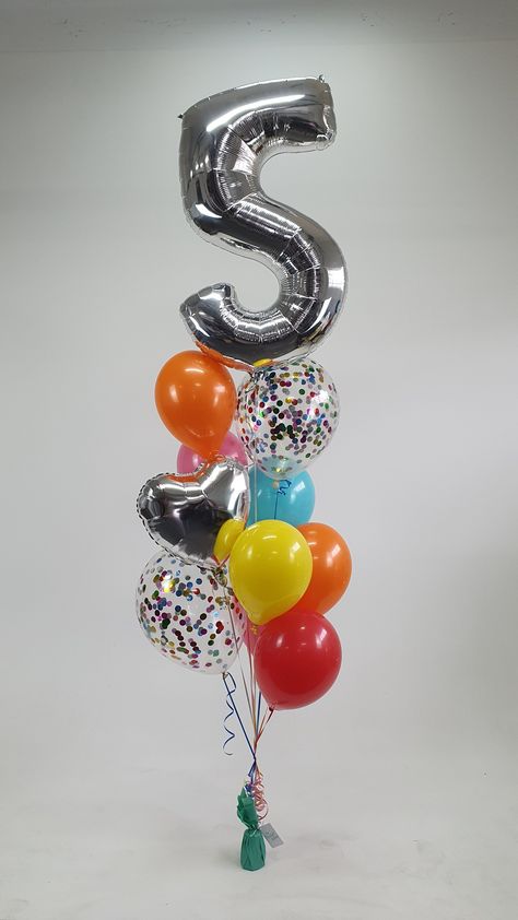 6 Balloon Bouquet, Disney Balloon Bouquet, Ballon Buquet, Disney Balloons, Balloon Shop, Balloon Delivery, Custom Bouquet, A Piece Of Cake, Prop Styling