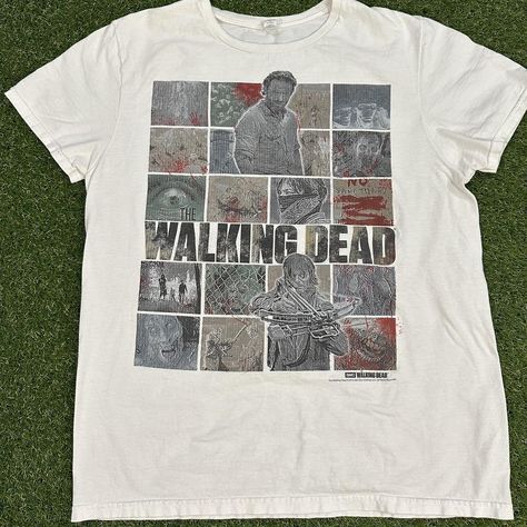 The Walking Dead Shirt, Twd Merch, Twd Shirt, Punk Halloween, Dark And Twisted, Grunge Punk, Walkers, Clothing Ideas, Fit Inspo