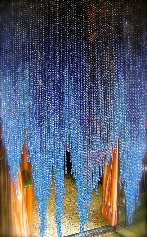 Cool Beaded Curtains, How To Make A Beaded Curtain, Beaded Artwork, Butterfly Home Decor, Chic Curtains, Curtains Diy, Ombre Acrylic, Bead Curtain, Crystal Curtains