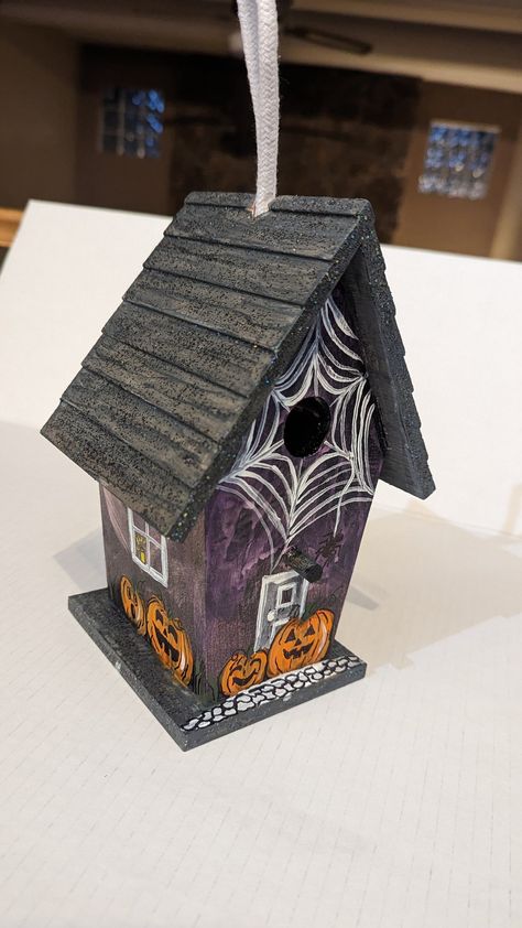 This Birdhouses item by SteffsHandPaintings has 7 favorites from Etsy shoppers. Ships from Denver, CO. Listed on Sep 4, 2024 Halloween Bird House Ideas, Halloween Bird House, Fall Birdhouses, Painted Bird Houses Ideas, Haunted Birdhouse, Birdhouse Painting Ideas, Halloween Birdhouse, Birdhouse Crafts, Stick House